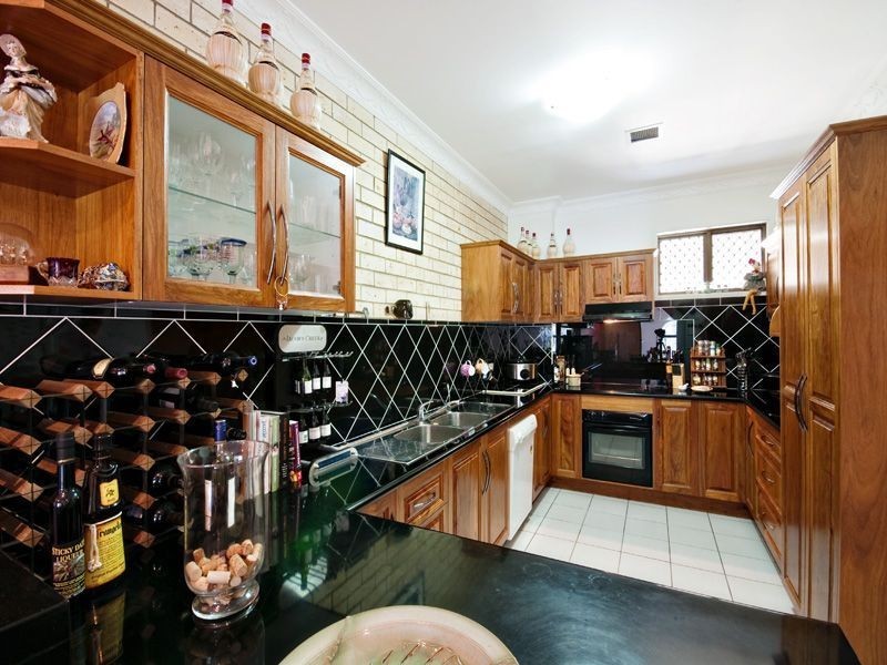 12/260 Quay Street, Rockhampton QLD 4700