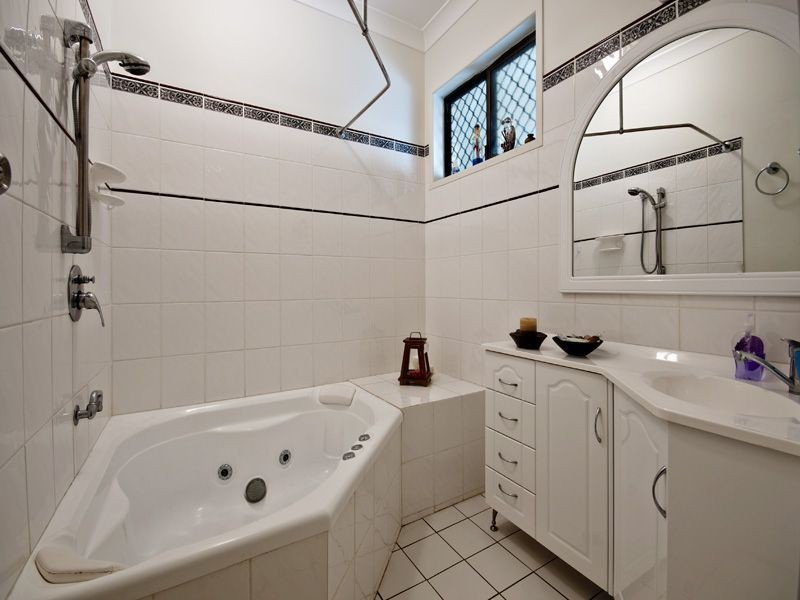 12/260 Quay Street, Rockhampton QLD 4700