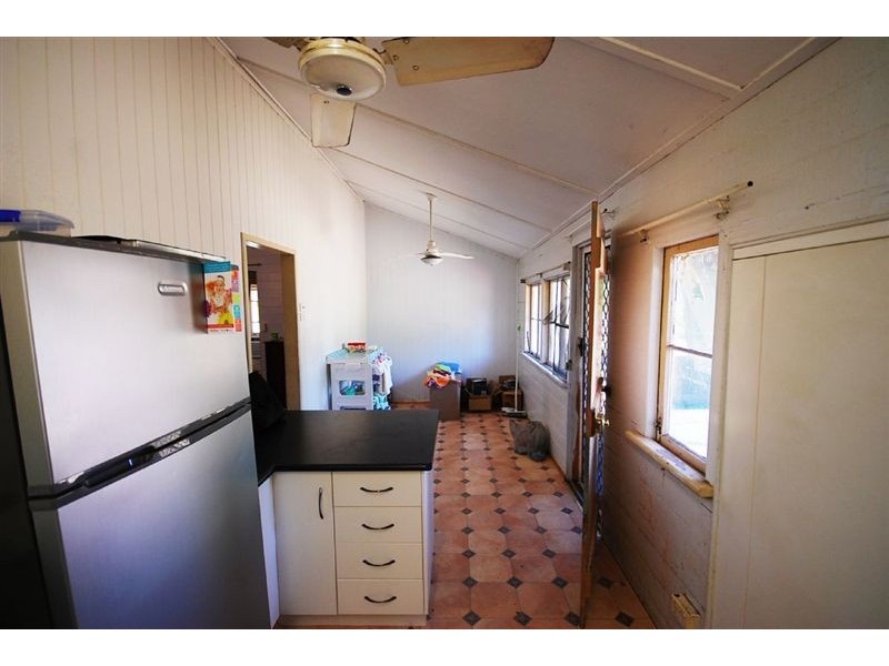 28 Macaree Street, Berserker QLD 4701