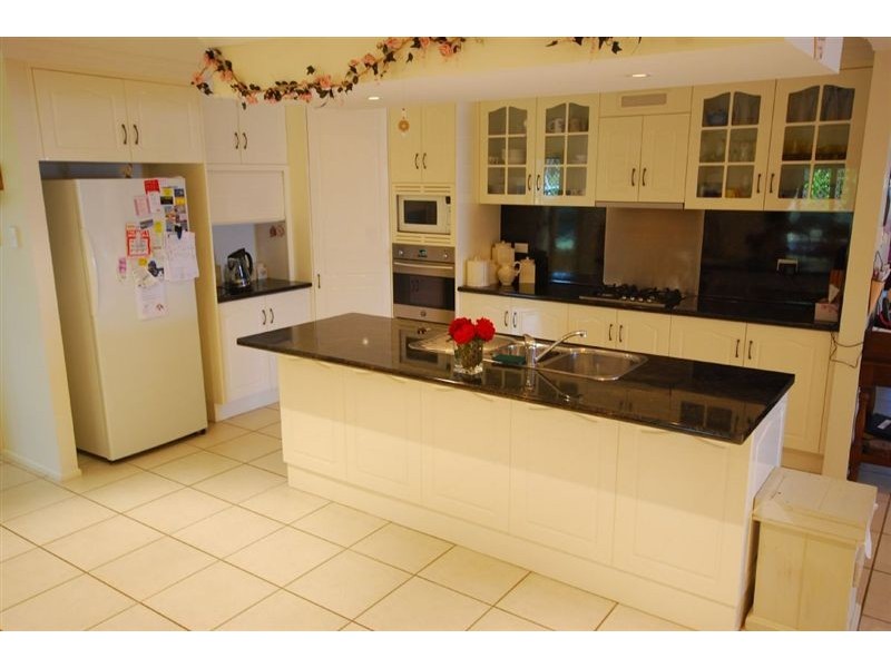 39 Kristie Drive, Rockyview QLD 4701