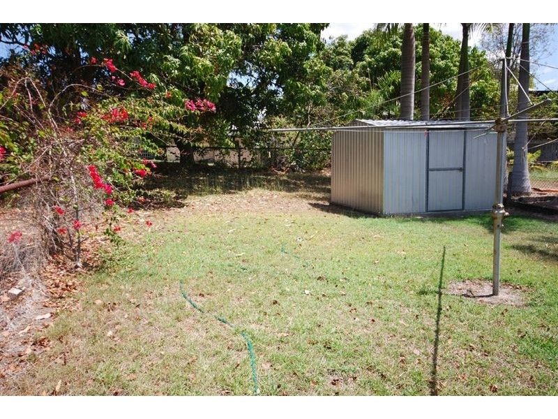 3 McKelligett Street, Wandal QLD 4700