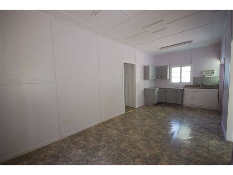 3 McKelligett Street, Wandal QLD 4700