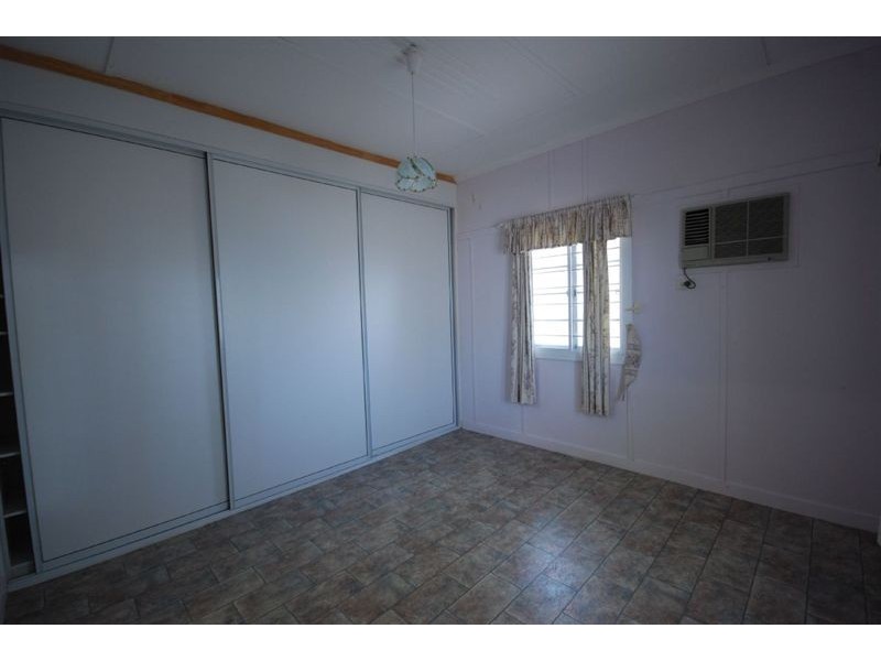 3 McKelligett Street, Wandal QLD 4700