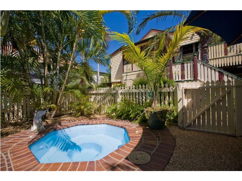 208 William Street, Allenstown QLD 4700