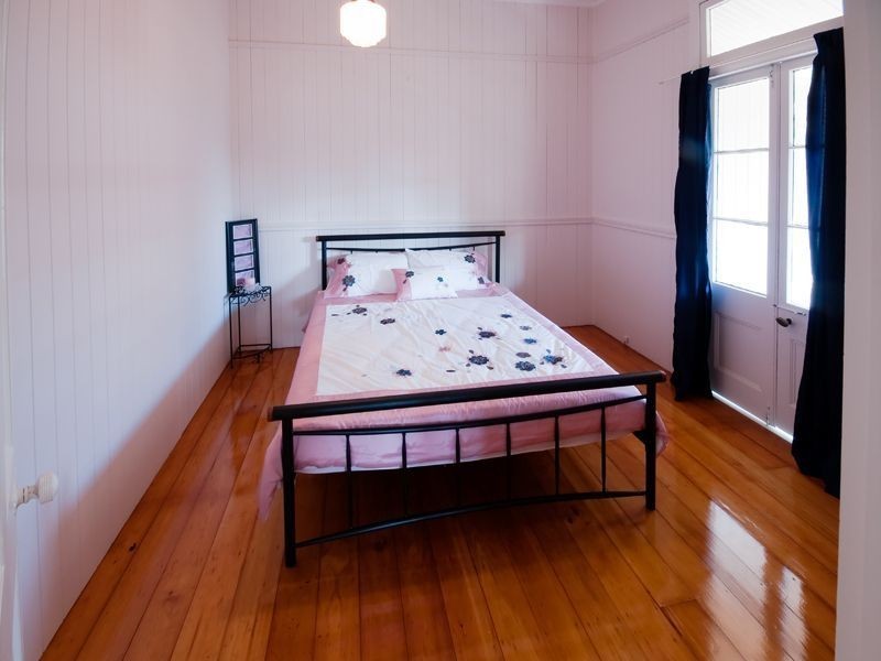 33 Woodville Street, Wandal QLD 4700