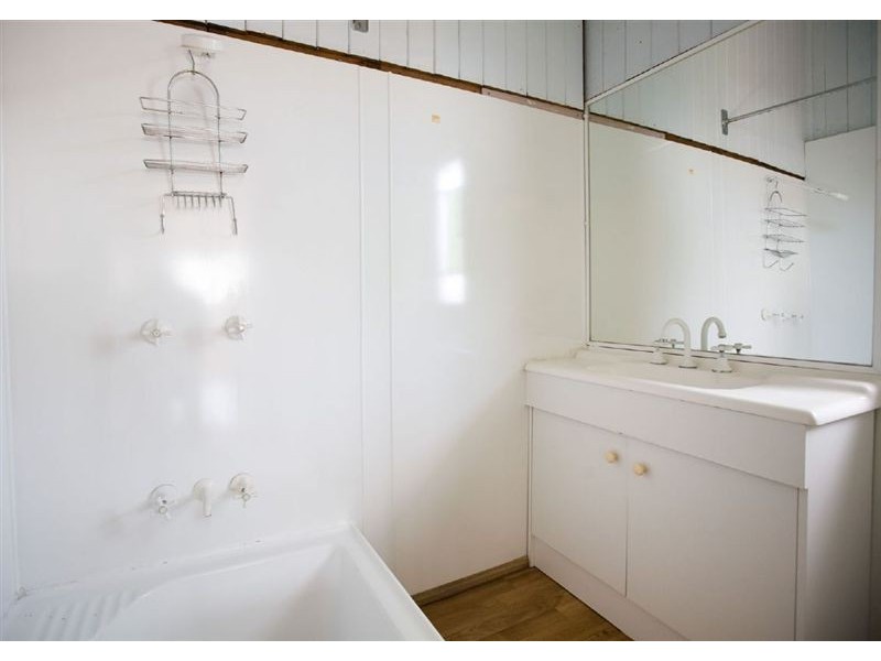 240 Denison Lane, Rockhampton QLD 4700