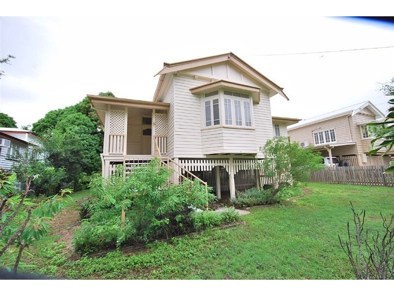 9 Penlington Street, The Range QLD 4700