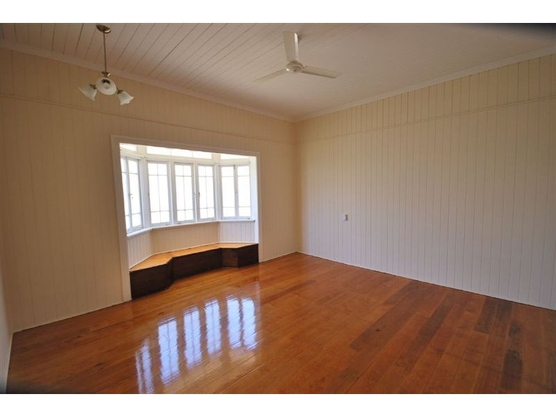 9 Penlington Street, The Range QLD 4700