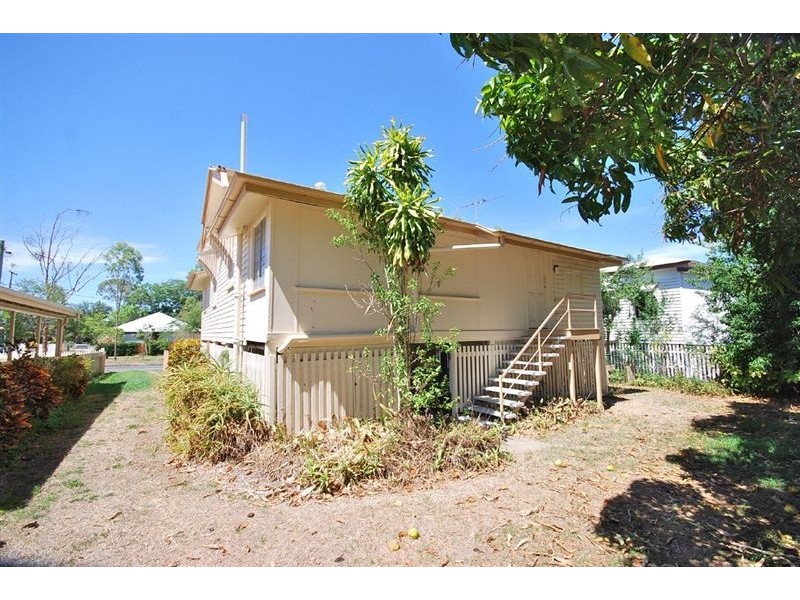 9 Penlington Street, The Range QLD 4700