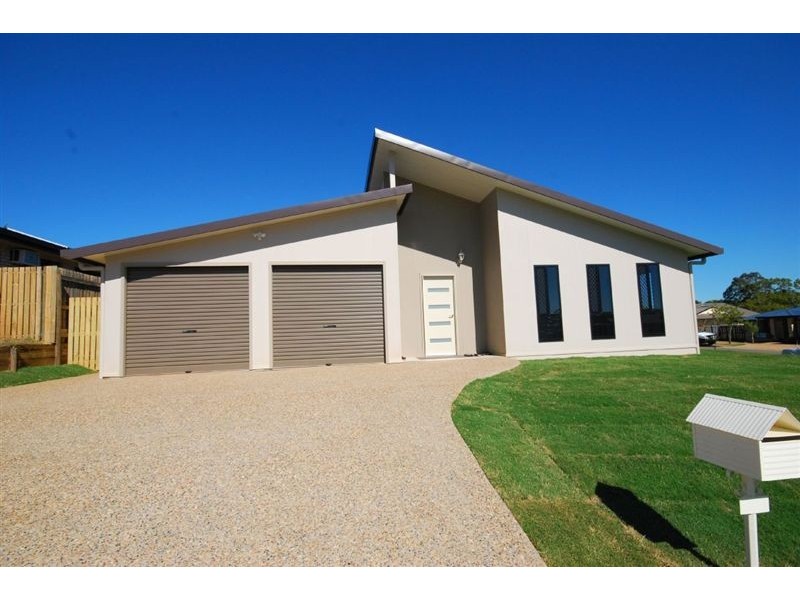 2 Mitchell Court, Gracemere QLD 4702