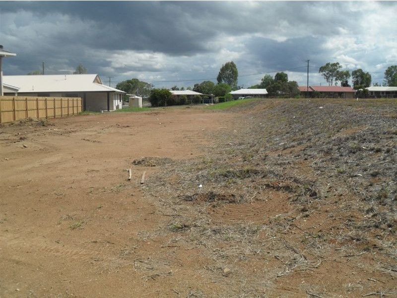 4 Rahima Court, Gracemere QLD 4702