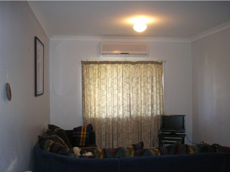 2/6 Thurston Street, Rockhampton QLD 4700