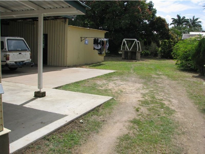 50 Luck Avenue, Wandal QLD 4700