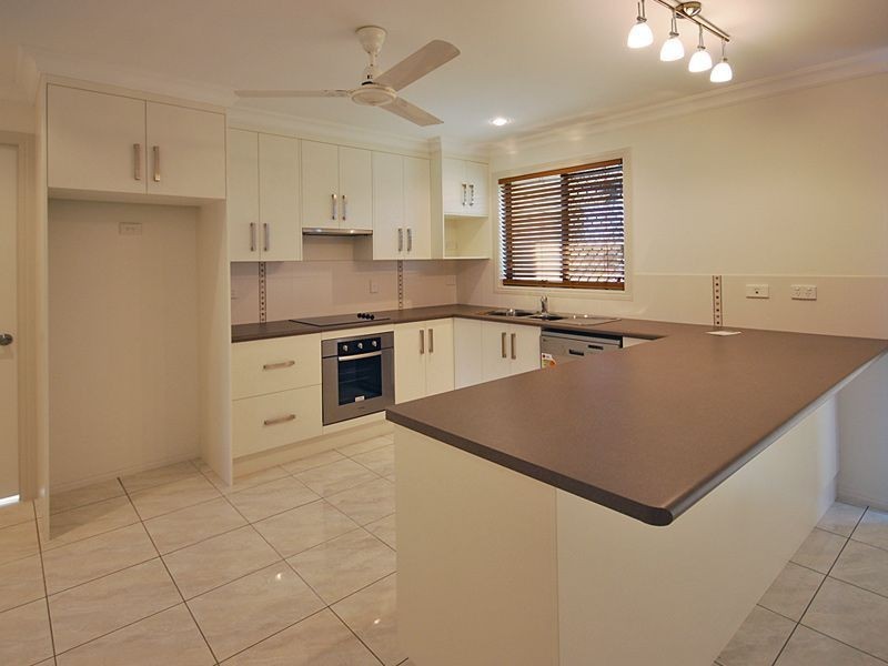 48 Buxton Drive, Gracemere QLD 4702