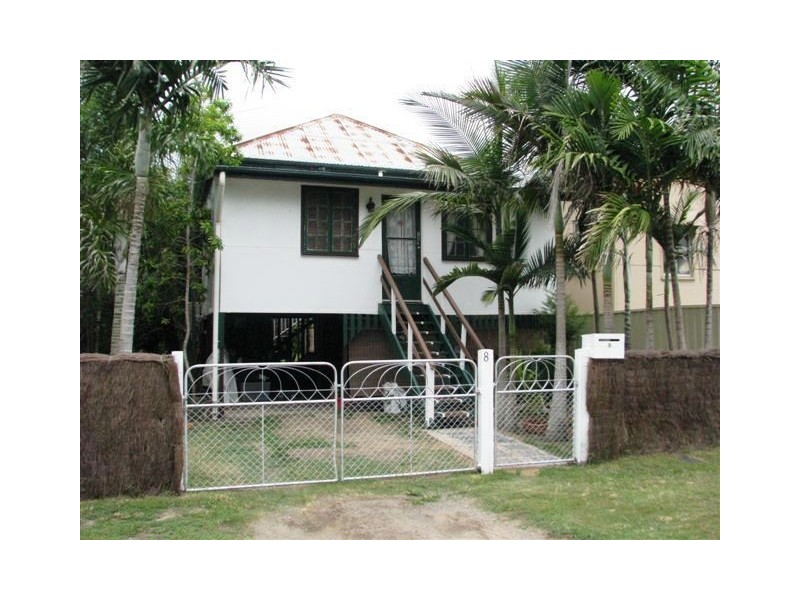 8 Grant Street, Allenstown QLD 4700