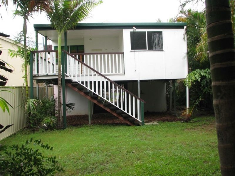 8 Grant Street, Allenstown QLD 4700