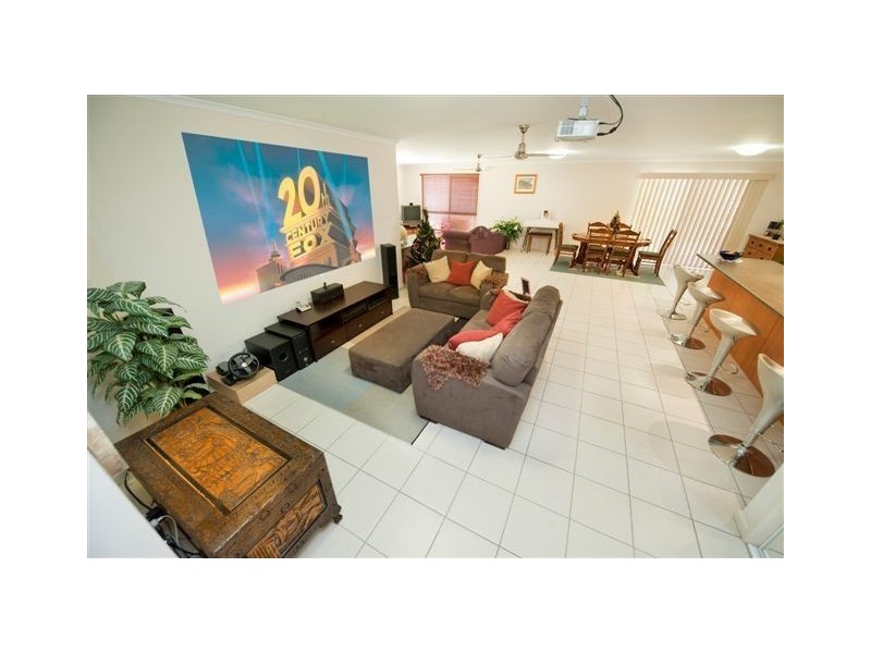 22 Connemara Drive, Kawana QLD 4701