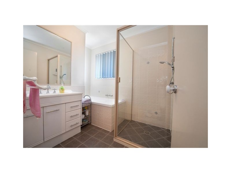 22 Connemara Drive, Kawana QLD 4701