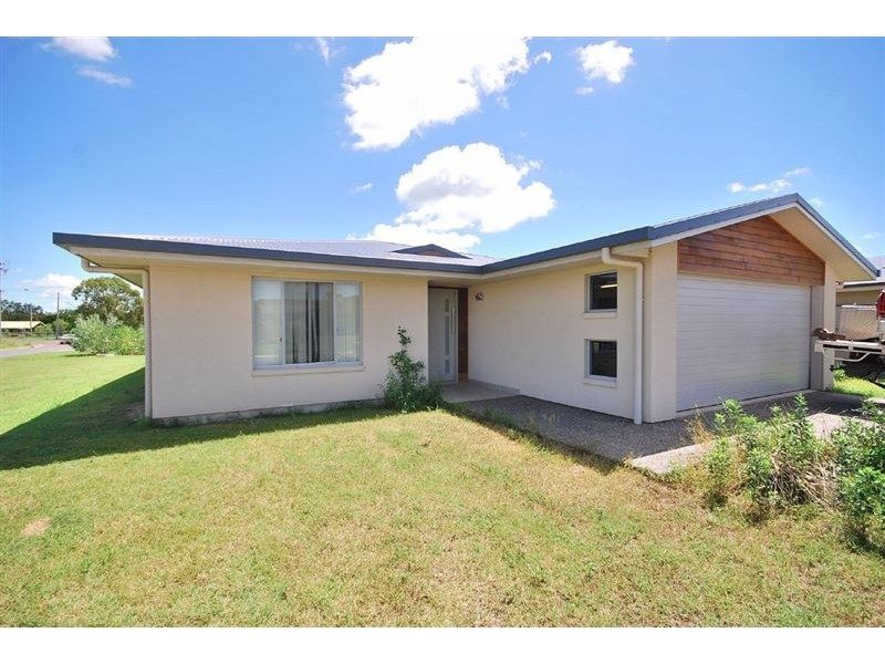 1 Maree Crescent, Gracemere QLD 4702