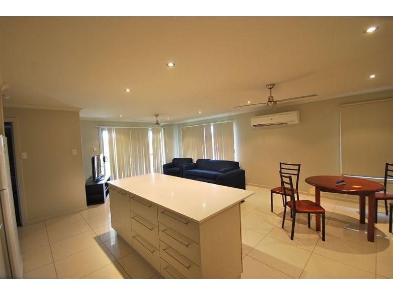 1 Maree Crescent, Gracemere QLD 4702