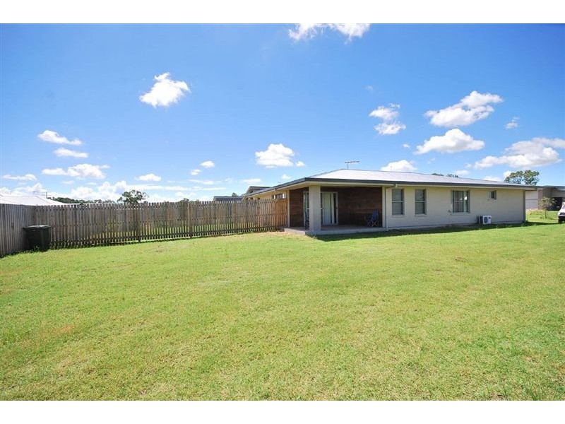 1 Maree Crescent, Gracemere QLD 4702