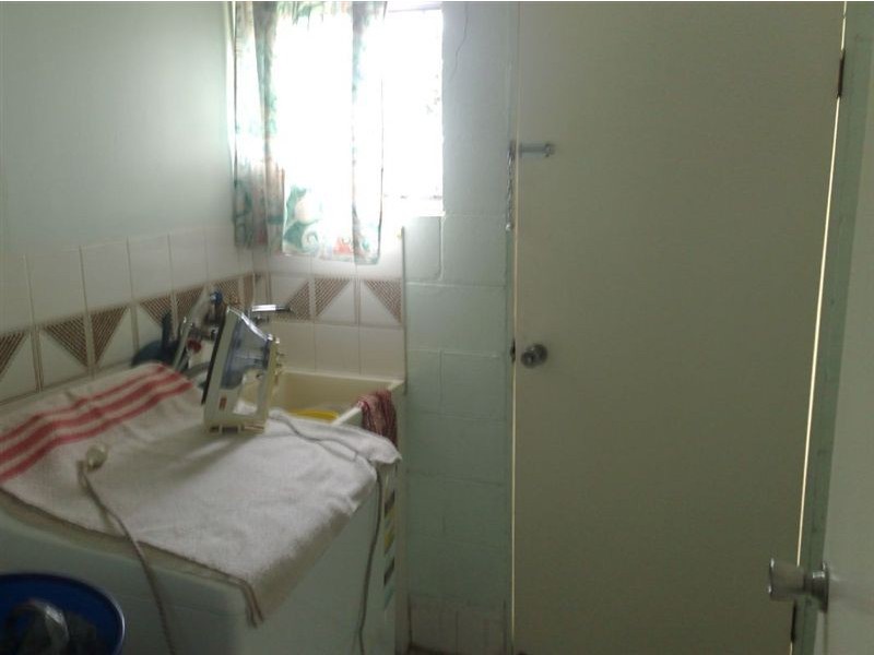 Park Avenue QLD 4701