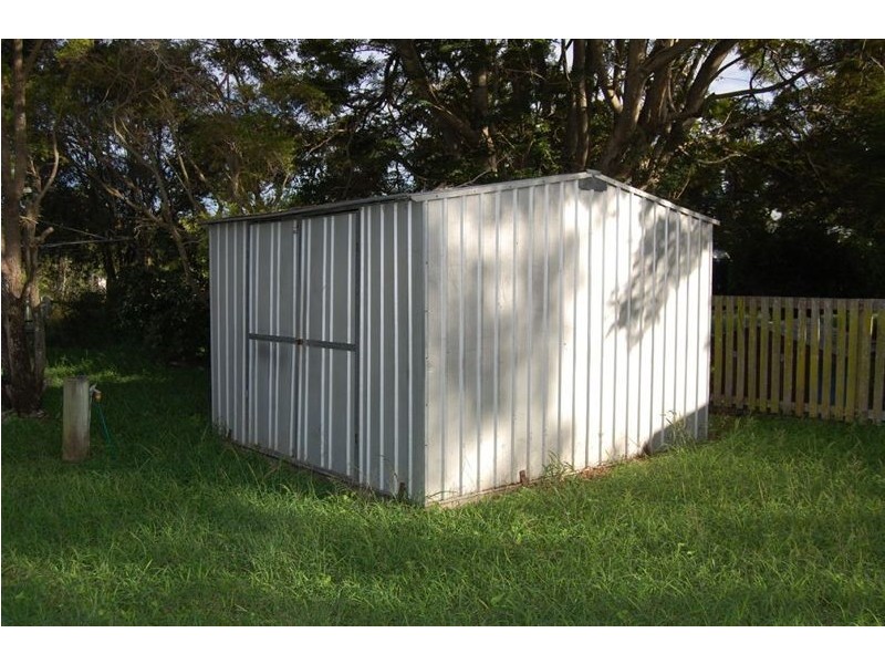 38 Beak Street, Koongal QLD 4701