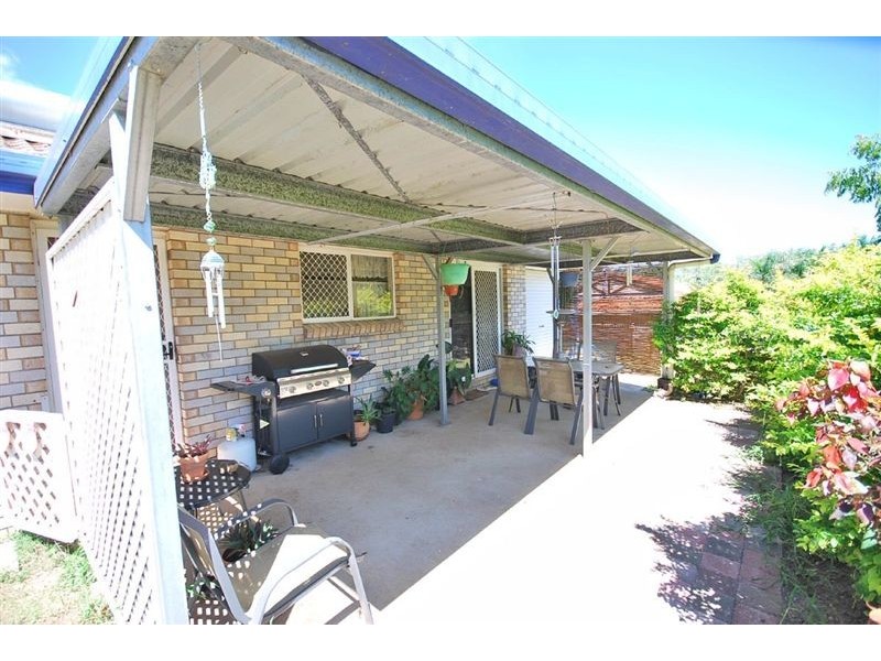 33 Sunrise Crescent, Gracemere QLD 4702