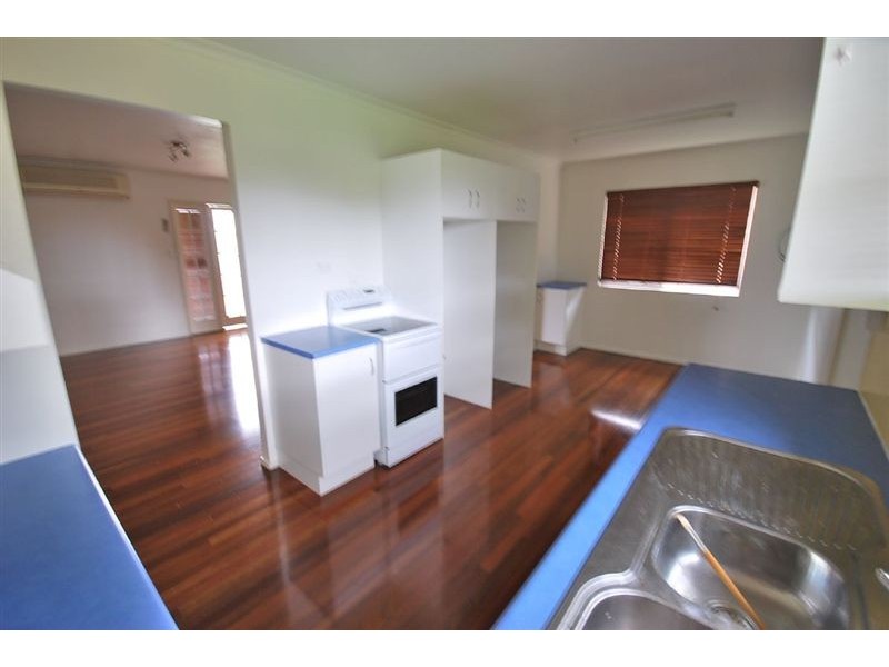 49 Rice Street, Park Avenue QLD 4701