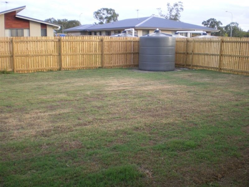 57 Middle Road, Gracemere QLD 4702