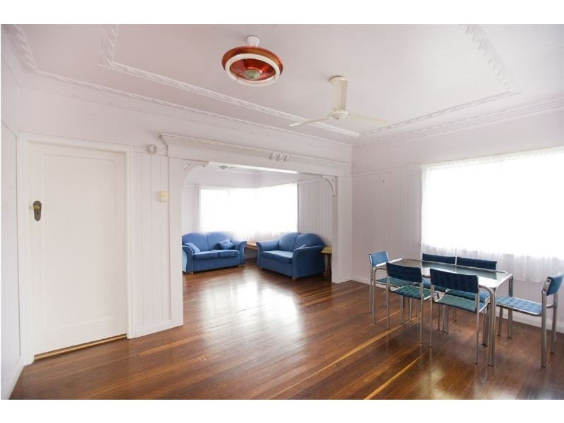287 Berserker Street, Berserker QLD 4701
