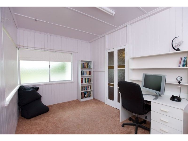 287 Berserker Street, Berserker QLD 4701
