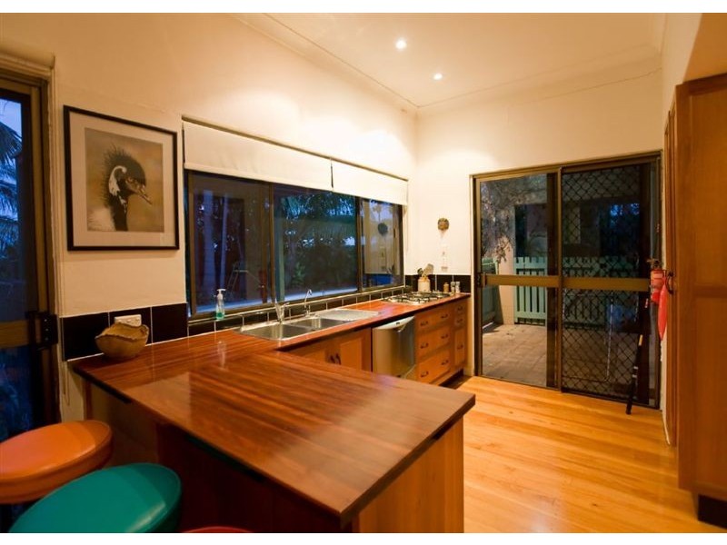 19 Queen Street, The Range QLD 4700