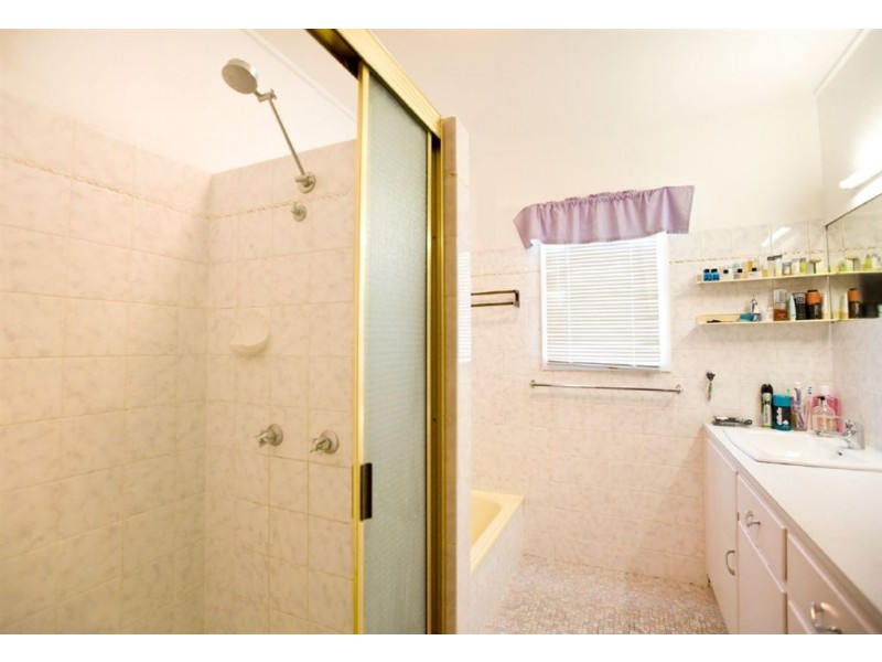 240 Kerrigan Street, Frenchville QLD 4701