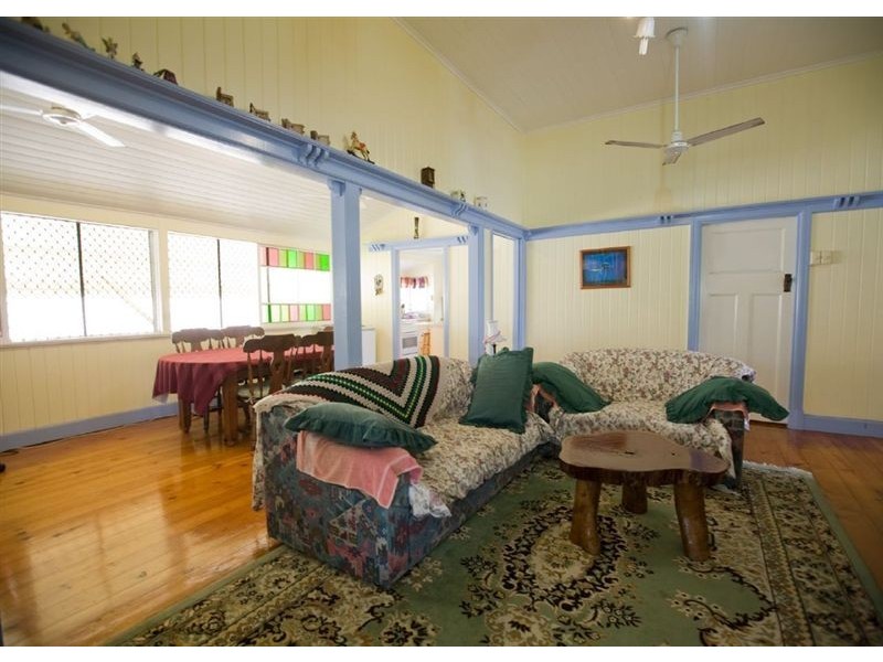 69 North Street, The Range QLD 4700