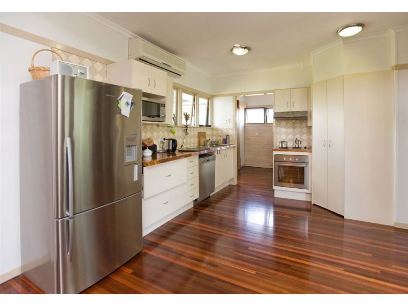 19 Lamington Street, The Range QLD 4700