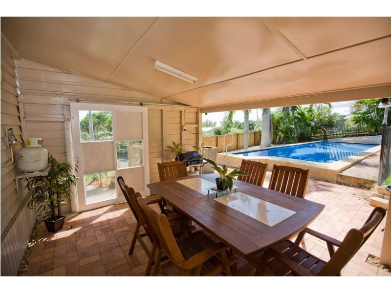 98 Penlington Street, The Range QLD 4700