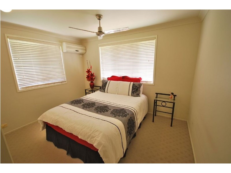 6 Rachel Drive, Parkhurst QLD 4702