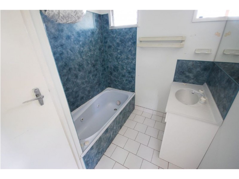 141 Donnollan Street, Berserker QLD 4701