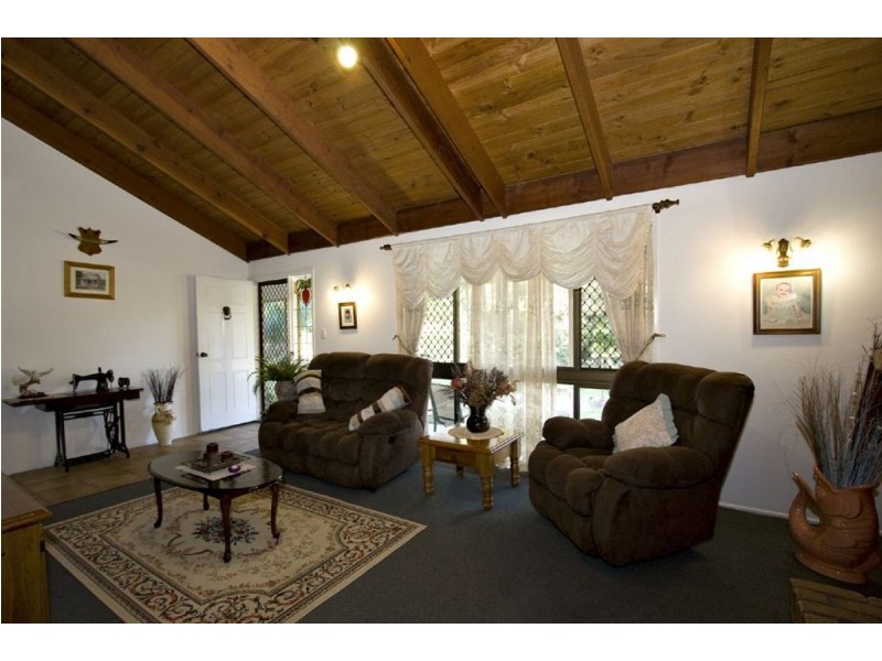 21 Spring Creek Close, Rockhampton QLD 4700