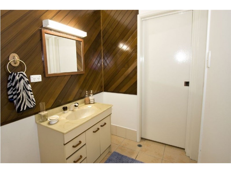 21 Spring Creek Close, Rockhampton QLD 4700