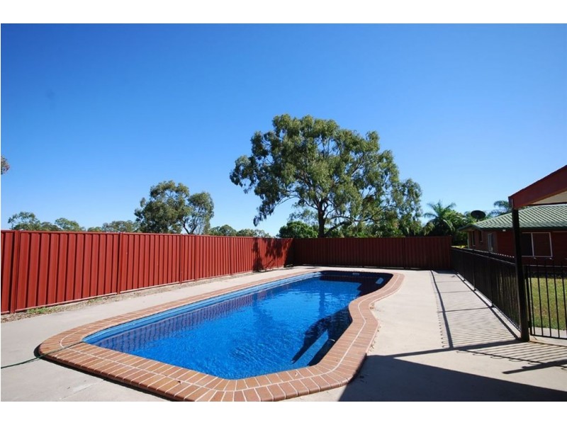 31 Hendy Drive, Glenlee QLD 4711