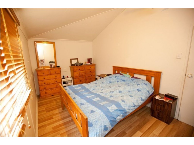 102 Norris Street, Koongal QLD 4701