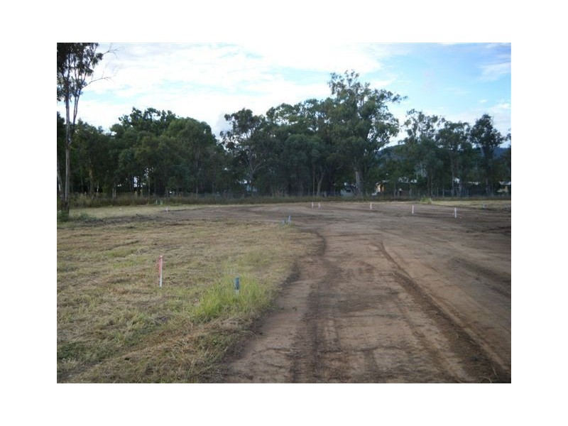 North Central Estate, Frenchville QLD 4701
