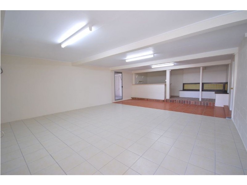 355 Philp Avenue, Frenchville QLD 4701