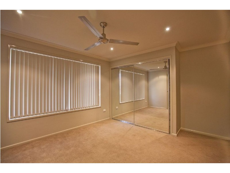 57 Middle Road, Gracemere QLD 4702