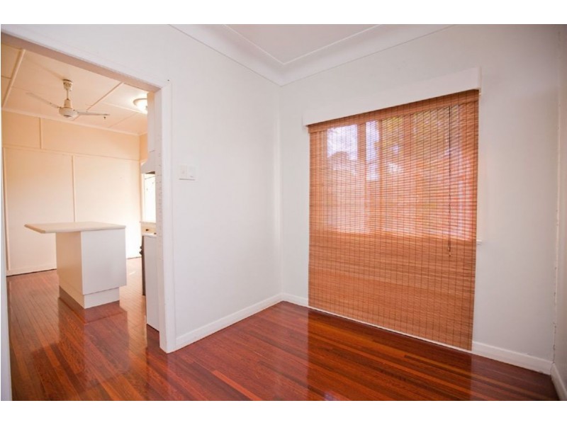 99 High Street, Berserker QLD 4701
