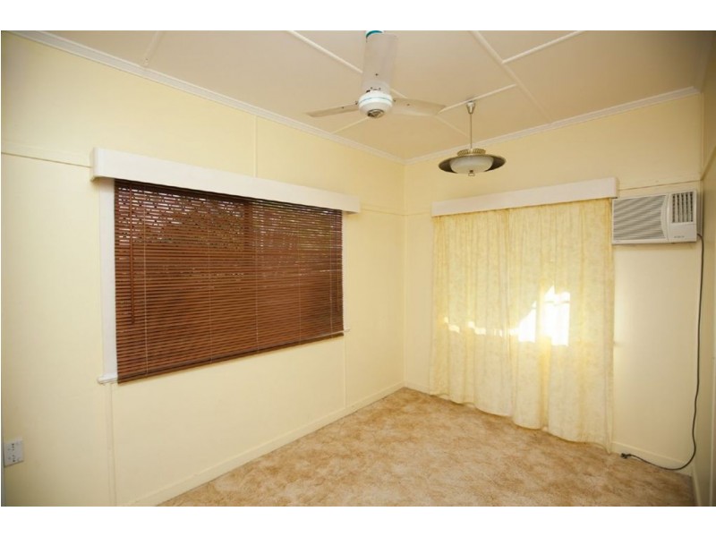 99 High Street, Berserker QLD 4701