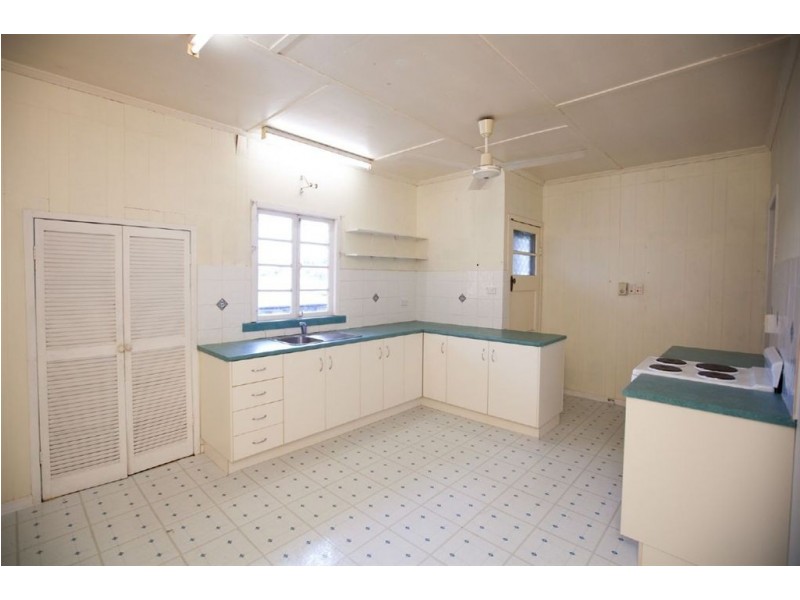 23 Goodson Street, West Rockhampton QLD 4700