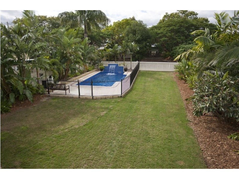 65 West Street, The Range QLD 4700